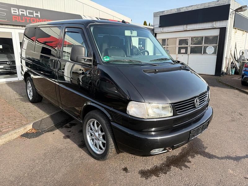 Schwarz Gebraucht 2002 VW Multivan Van | 8.990 € - Bild 1/4