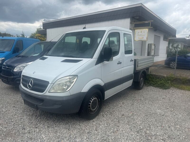 Weiß Gebraucht 2006 Mercedes Sprinter Van | 11.990 € (Fairer Preis) - Bild 1/4
