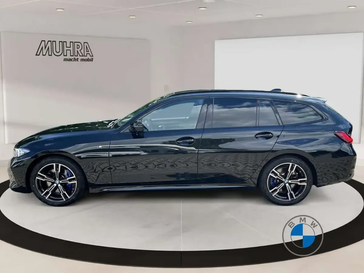 Gebraucht BMW M340 Performance 340 PS (250 kW) 2025 Black sapphire Limousine