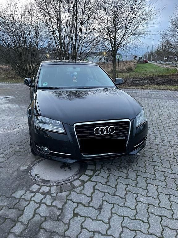 Schwarz Gebraucht 2012 Audi A3 Ambition Limousine | 4.000 € (Superpreis) - Bild 1/4