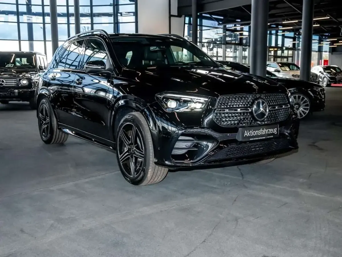 Gebraucht Mercedes GLE350 AMG 197 PS (144 kW) 2026 Schwarz SUV