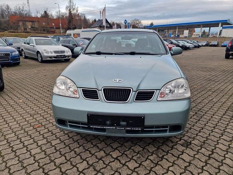 Gebraucht Chevrolet Nubira 109 PS (80 kW) 2003 Silber Limousine