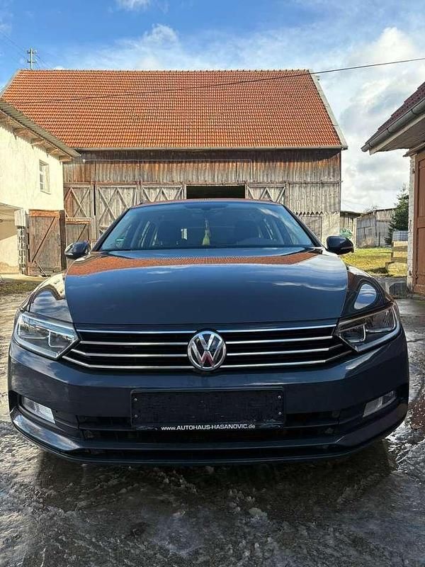 Gebraucht VW Passat Trendline 150 PS (110 kW) 2018 Limousine
