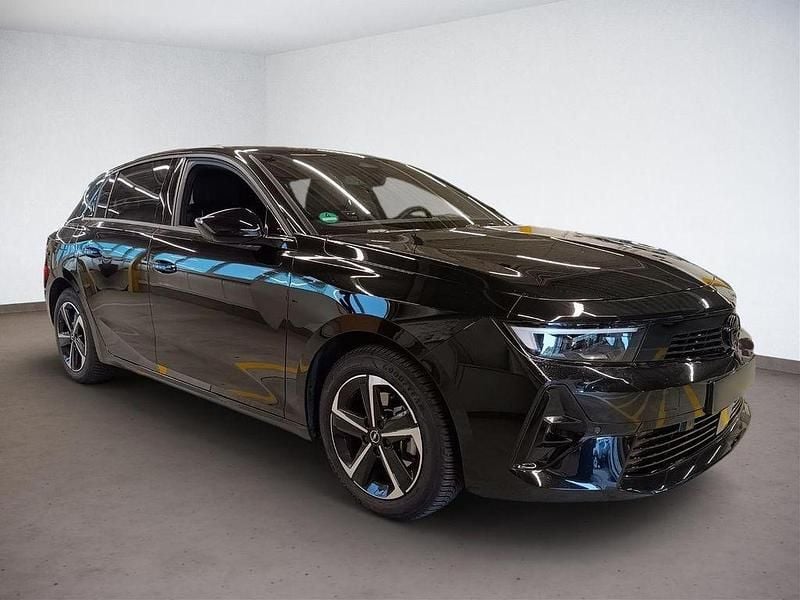 Gebraucht Opel Astra S 131 PS (96 kW) 2024 Schwarz Limousine