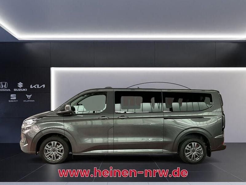 Gebraucht Ford Tourneo Custom Titanium 136 PS (100 kW) 2025 Grau Van