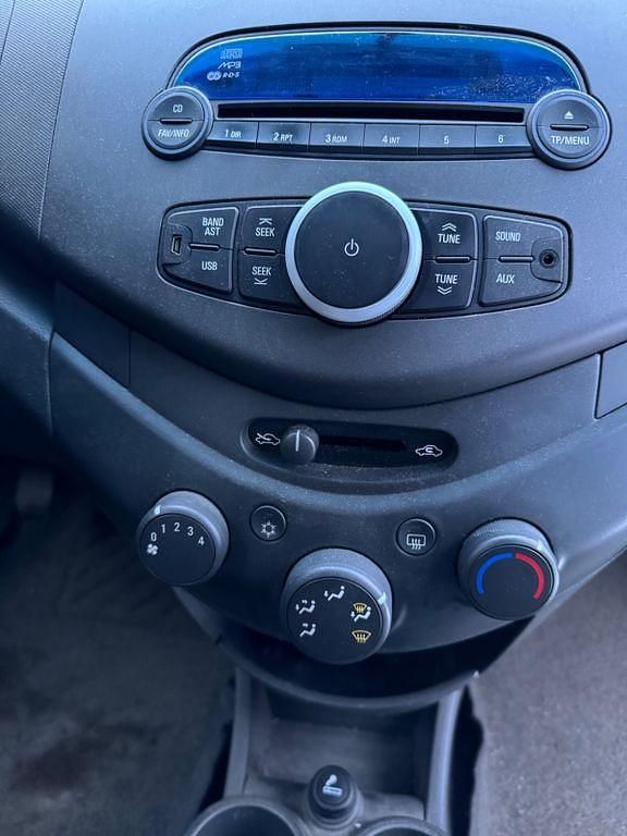 Gebraucht Chevrolet Spark 68 PS (50 kW) 2010 Grün Kleinwagen