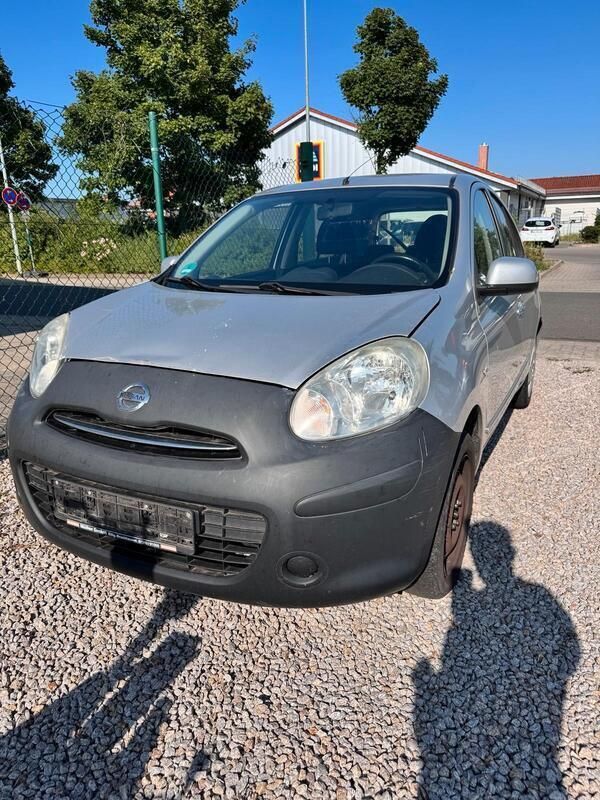 Silber Gebraucht 2011 Nissan Micra Kleinwagen | 2.200 € (Guter Preis) - Bild 1/4