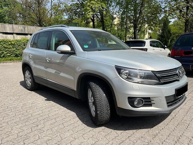 Gebraucht VW Tiguan 170 PS (125 kW) 2012 Grau SUV