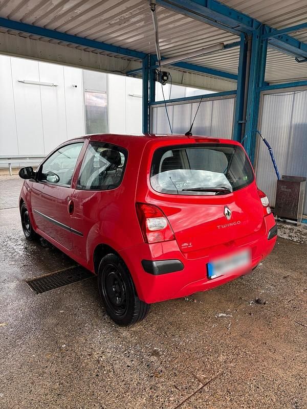 Rot Gebraucht 2009 Renault Twingo Kleinwagen | 1.900 € (Guter Preis) - Bild 1/4