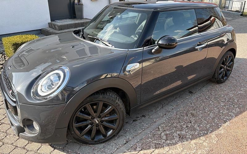 Gebraucht Mini Cooper S 192 PS (141 kW) 2018 Grau Kleinwagen