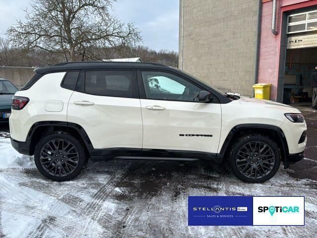 Gebraucht Jeep Compass 179 PS (131 kW) 2022 Weiß SUV
