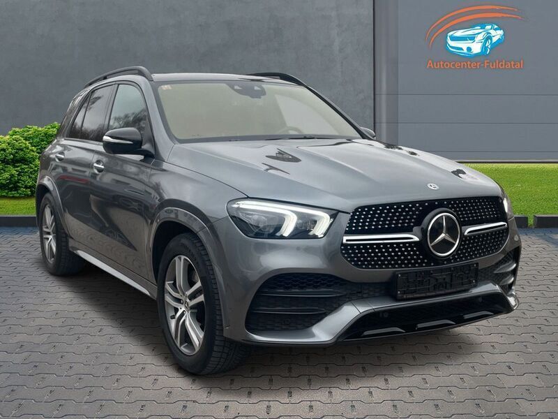 Grau Gebraucht 2020 Mercedes GLE400 AMG line SUV | 61.990 € (Etwas zu teuer) - Bild 1/4