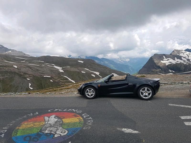 Schwarz Gebraucht 1998 Lotus Elise Cabrio | 24.800 € - Bild 1/4
