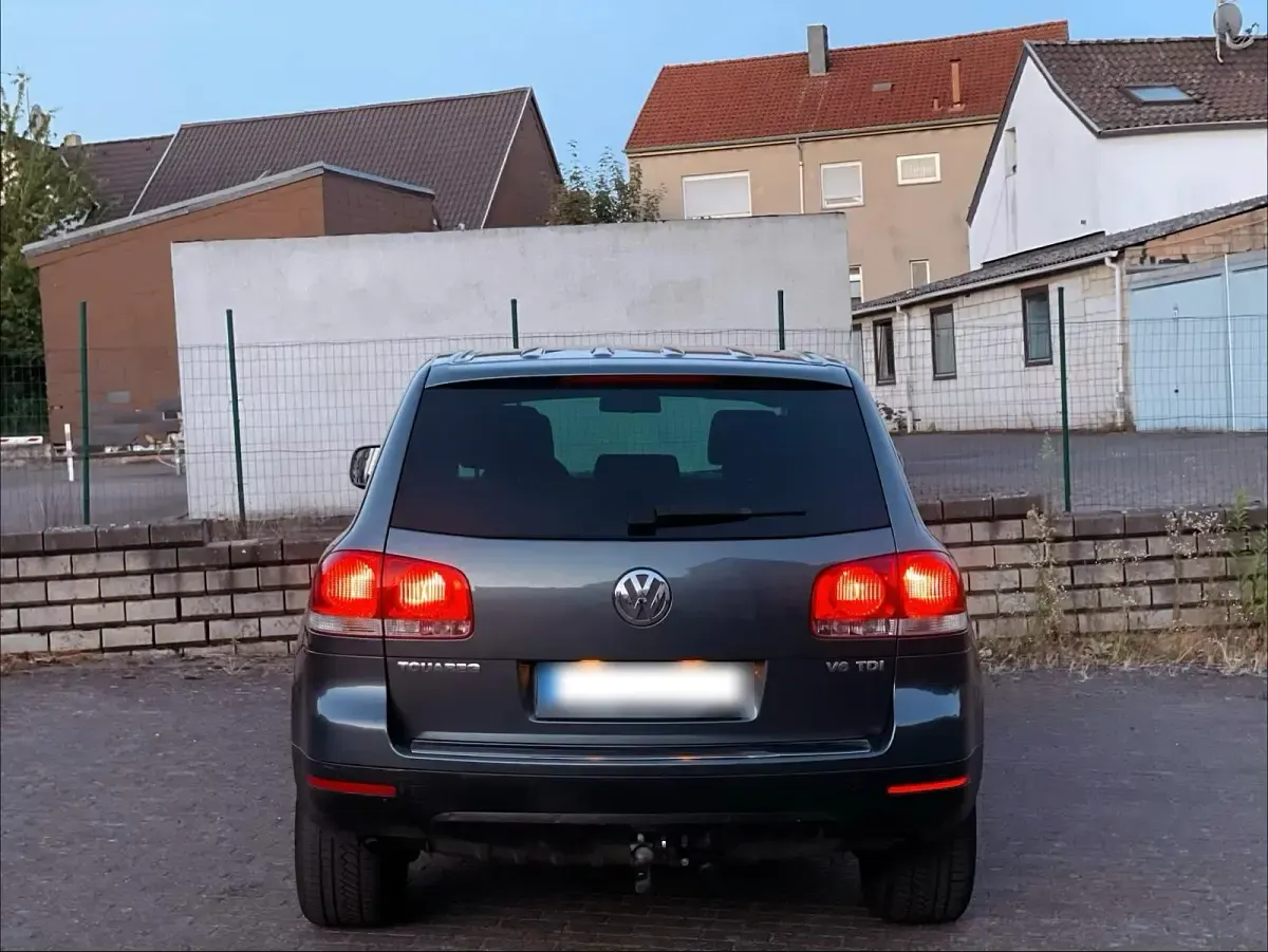 Gebraucht VW Touareg 225 PS (165 kW) 2006 SUV