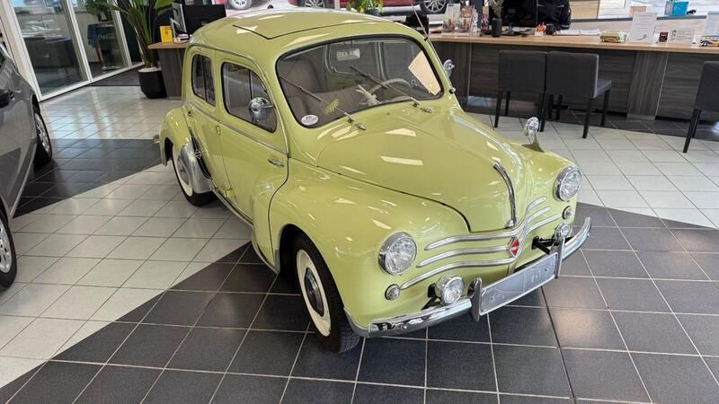 Gebraucht Renault 4CV 20 PS (14 kW) 1960 Gelb Kleinwagen