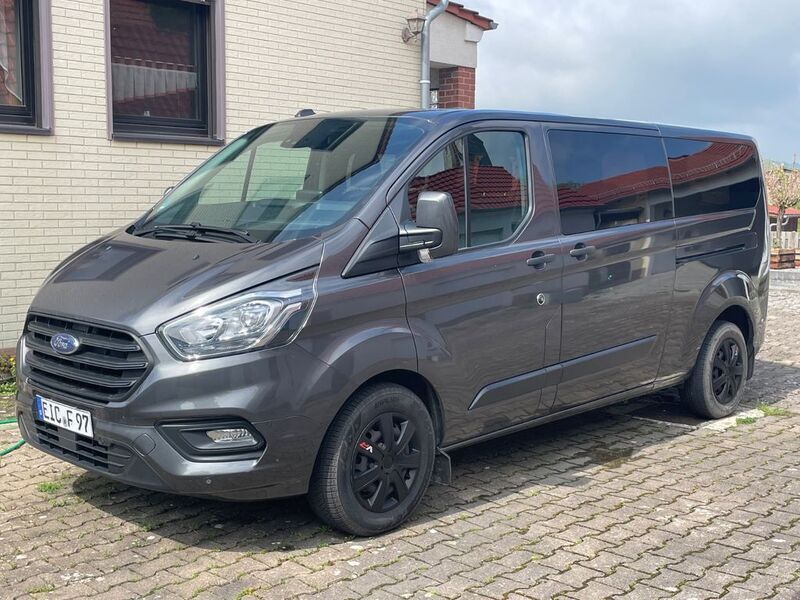 Grau Gebraucht 2021 Ford Transit Custom Van / Kleinbus | 25.000 € (Etwas zu teuer) - Bild 1/4