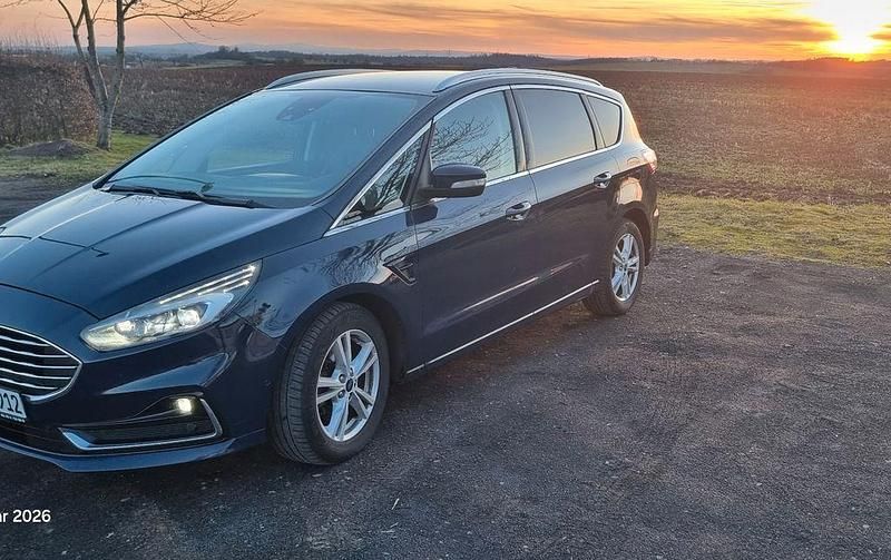 Gebraucht Ford S-MAX Titanium 190 PS (139 kW) 2020 Blau Van / Kleinbus