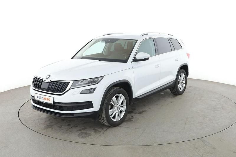 Weiß Gebraucht 2019 Skoda Kodiaq Style SUV | 28.160 € (Fairer Preis) - Bild 1/3