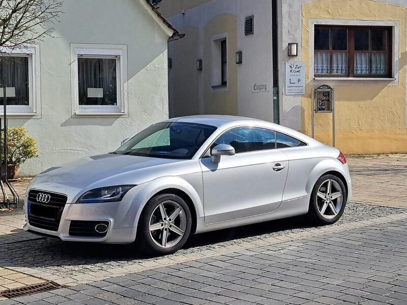 Silber Gebraucht 2012 Audi TT Coupé | 19.500 € (Teuer) - Bild 1/4