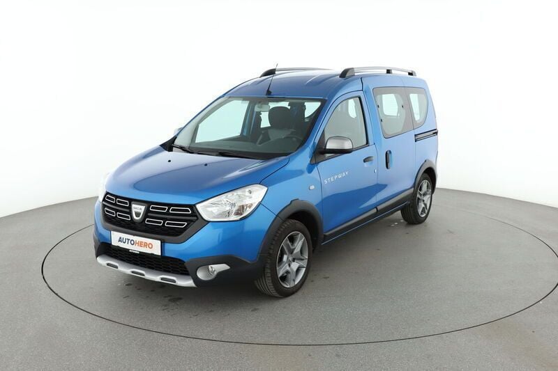 Blau Gebraucht 2019 Dacia Dokker Stepway Van | 15.410 € (Fairer Preis) - Bild 1/4
