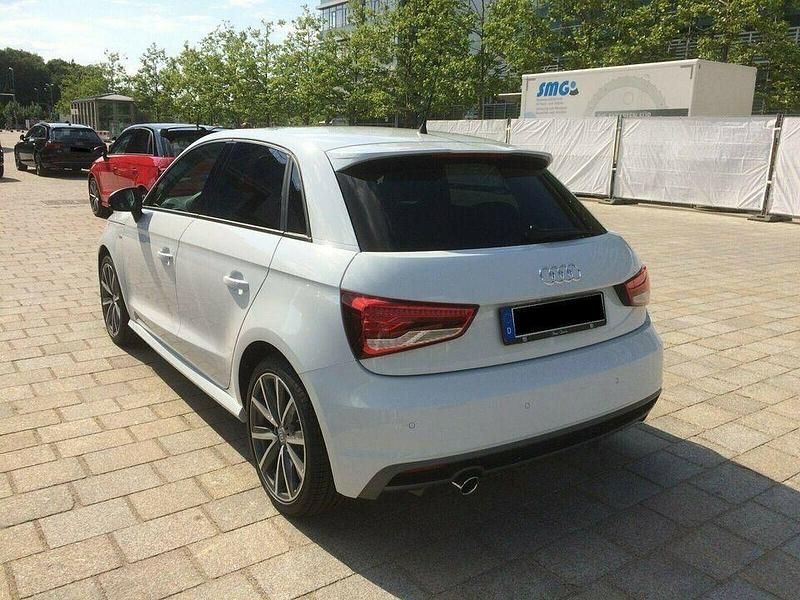 Gebraucht Audi A1 S-Line 95 PS (69 kW) 2017 Weiß Kleinwagen
