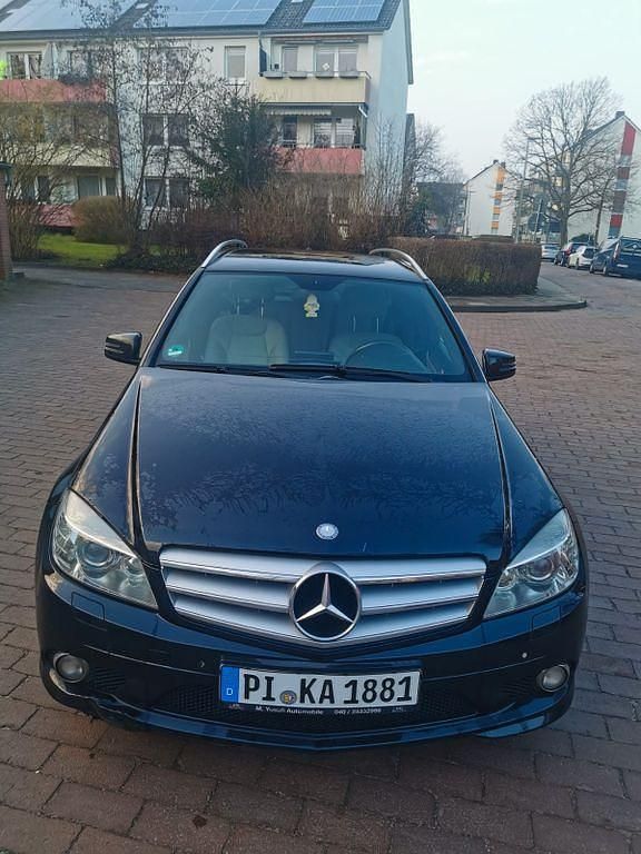 Schwarz Gebraucht 2011 Mercedes C250 Kombi | 3.999 € (Superpreis) - Bild 1/4