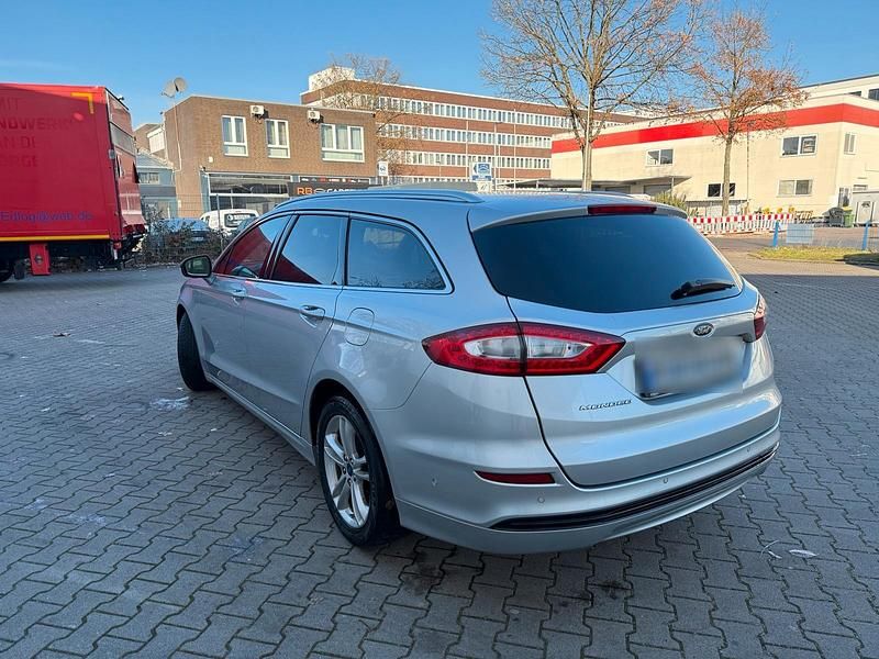 Gebraucht Ford Mondeo 147 PS (108 kW) 2014 Silber Kombi