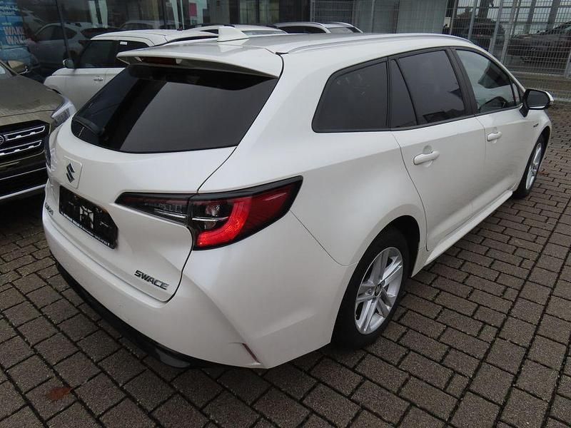 Gebraucht Suzuki Swace Comfort+ 98 PS (72 kW) 2021 Weiß Kombi