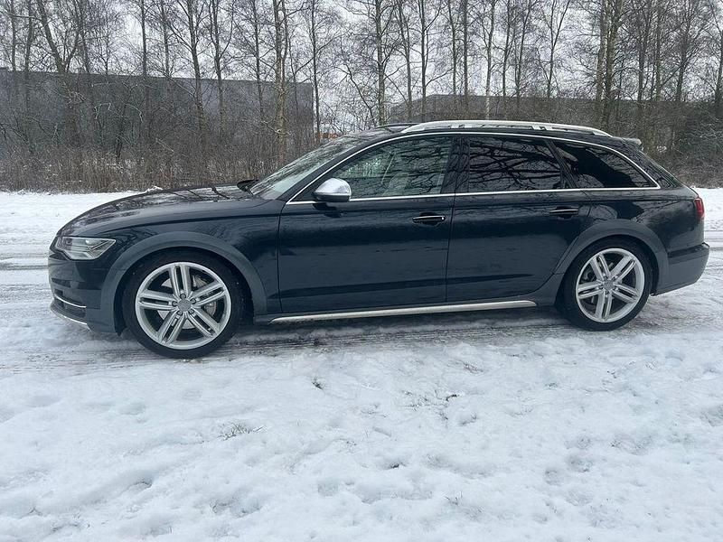 Gebraucht Audi A6 Allroad Premium 333 PS (244 kW) 2016 Blau Kombi