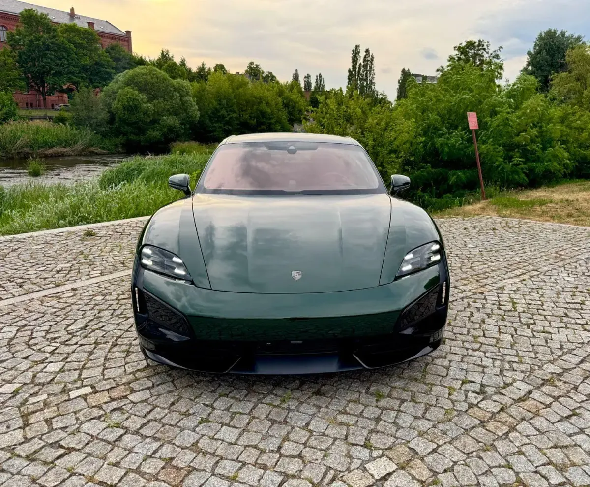 Gebraucht Porsche Taycan Turbo 650 kW (884 PS) 2025 Limousine