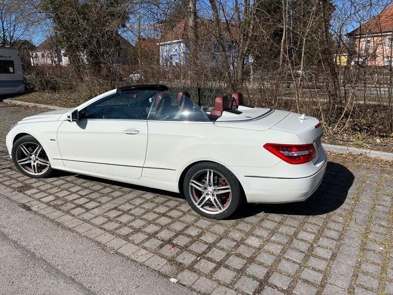 Weiß Gebraucht 2011 Mercedes E350 Avantgarde Cabrio | 14.500 € (Fairer Preis) - Bild 1/4