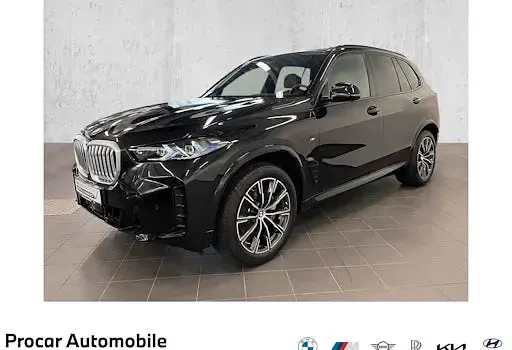 Gebraucht BMW X5 M Sport 381 PS (280 kW) 2025 Sapphire metallic SUV