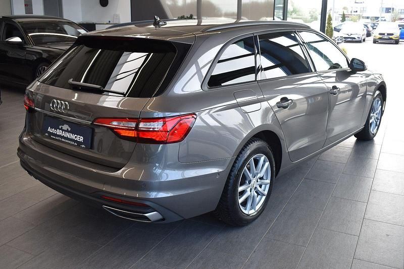 Gebraucht Audi A4 Basis 136 PS (100 kW) 2021 Grau Kombi