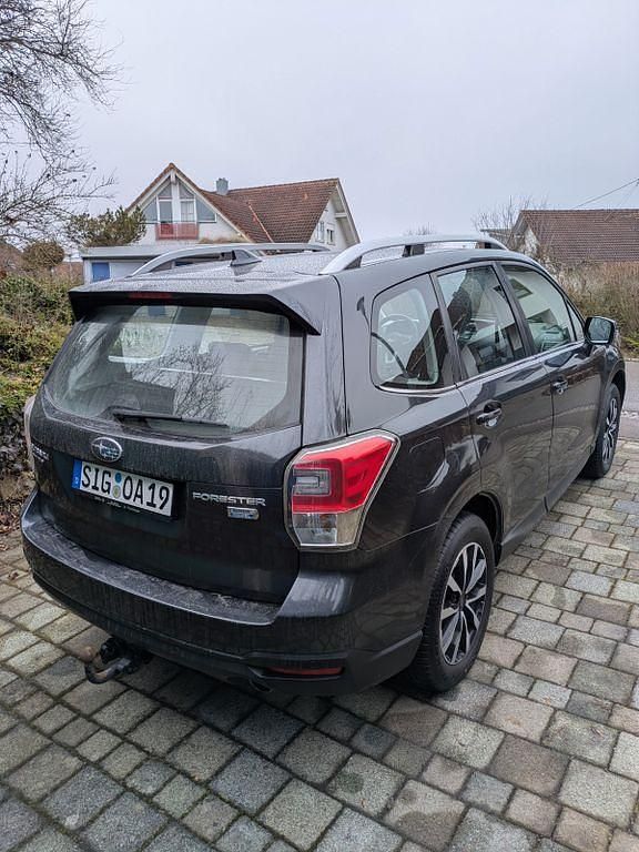 Gebraucht Subaru Forester Exclusive+ 147 PS (108 kW) 2017 Grau SUV