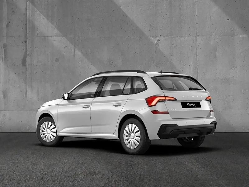 Neu Skoda Kamiq Essence 116 PS (85 kW) 2025 Blau SUV
