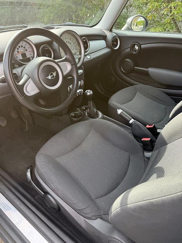 Gebraucht Mini ONE 120 PS (88 kW) 2007 Silber Kleinwagen