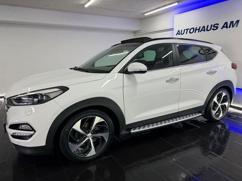 Gebraucht Hyundai Tucson 177 PS (130 kW) 2017 Weiß SUV