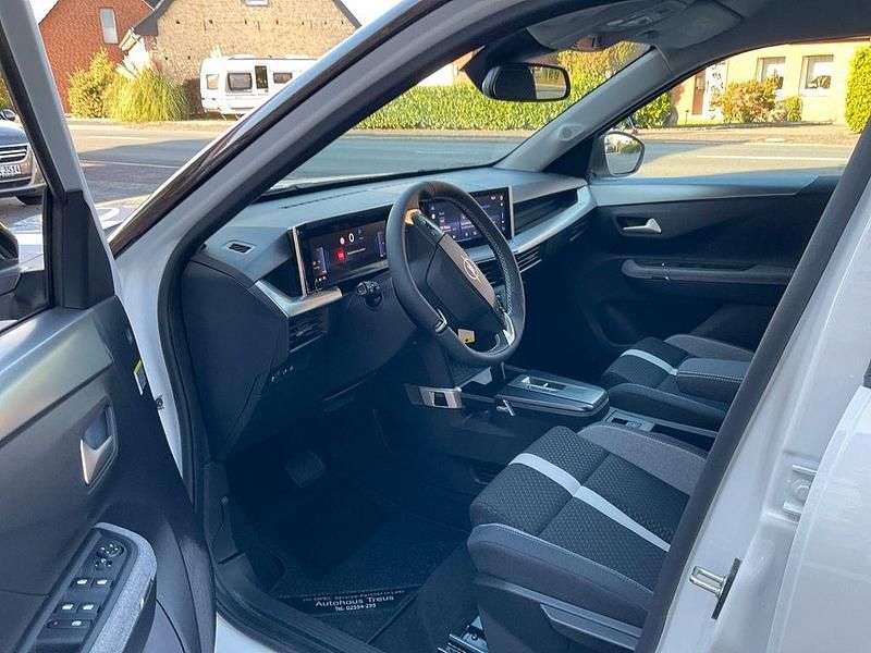 Gebraucht Opel Frontera 145 PS (106 kW) 2025 Weiß SUV