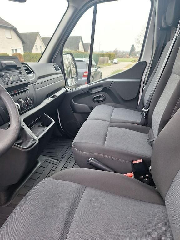 Weiß Gebraucht 2021 Nissan NV400 Van | 16.800 € (Guter Preis) - Bild 1/4