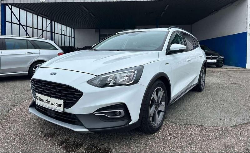 Weiß Gebraucht 2019 Ford Focus Active Kombi | 14.900 € (Guter Preis) - Bild 1/4