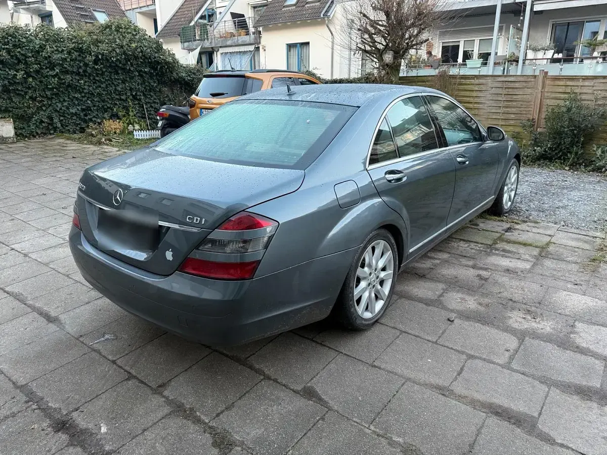 Gebraucht Mercedes S320 211 PS (155 kW) 2006 Grau Limousine