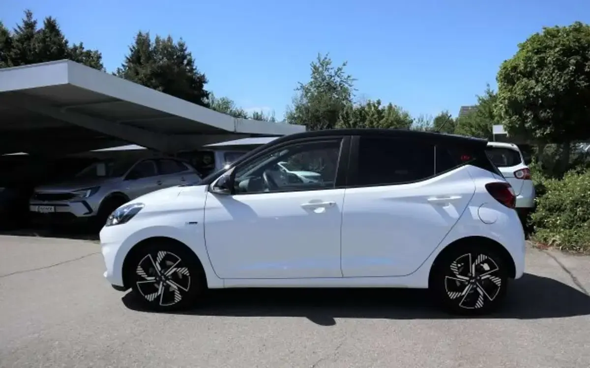 Gebraucht Hyundai i10 N Line 101 PS (74 kW) 2024 Atlas white/ phantom black Kleinwagen