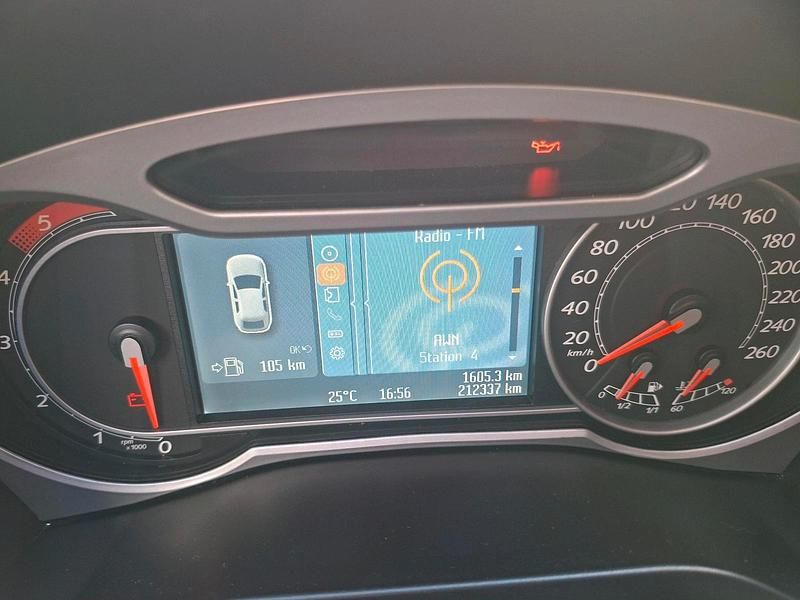 Gebraucht Ford S-MAX S 175 PS (128 kW) 2009 Schwarz Van / Kleinbus