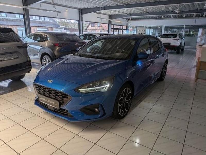 Gebraucht Ford Focus ST-Line X 155 PS (114 kW) 2021 Dynamicblau metallic Limousine