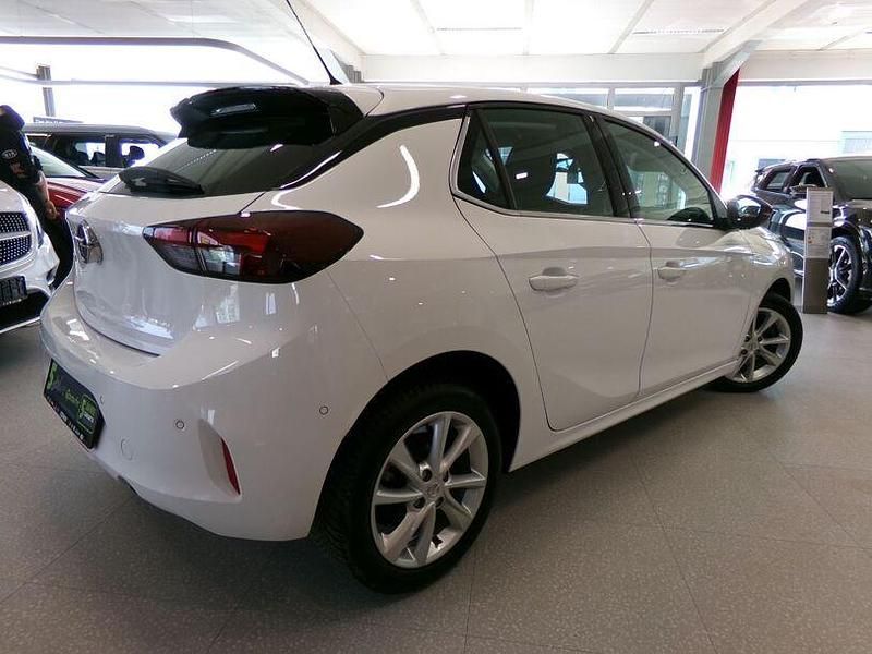 Gebraucht Opel Corsa Elegance 101 PS (74 kW) 2023 Banquise weiss/spiegel schwarz laki Kleinwagen