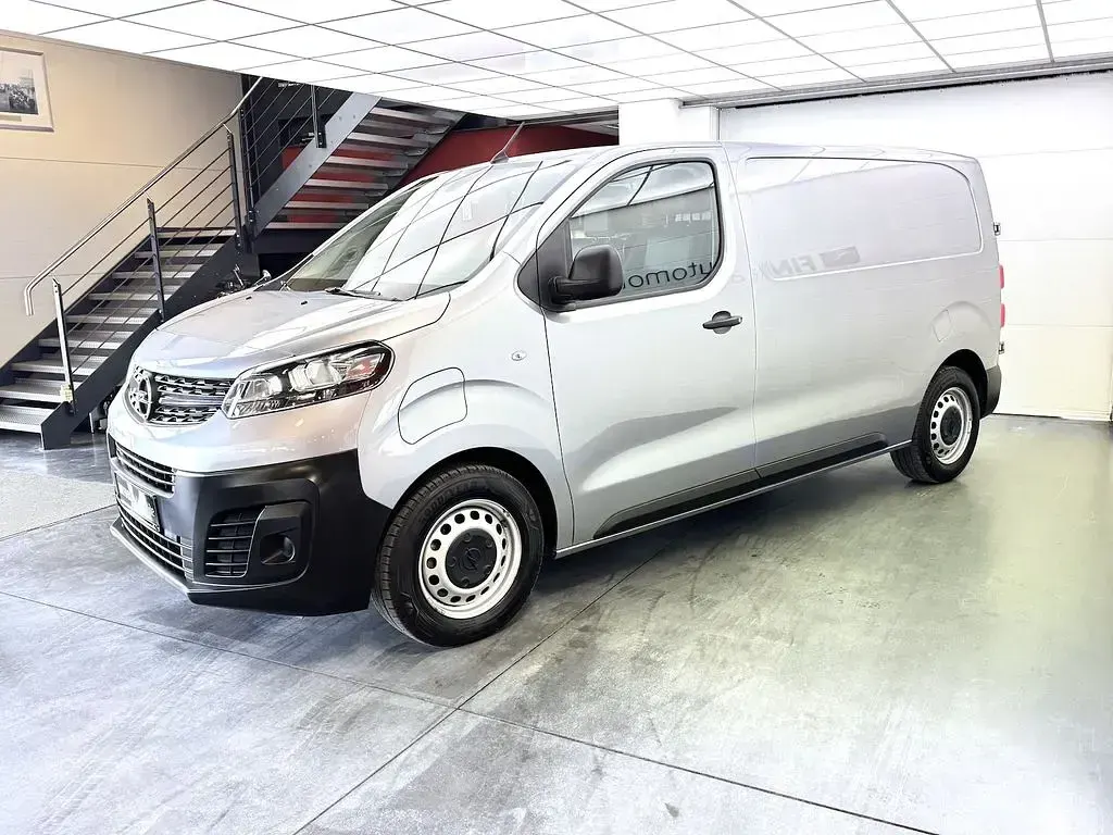 Gebraucht Opel Vivaro Edition 136 PS (100 kW) 2021 Quartz/artense grey Van / Kleinbus