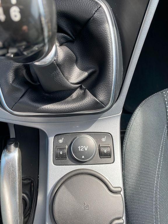 Second-hand Ford C-MAX SYNC Edition 101 CP (74 kW) 2013 Argintiu Monovolum