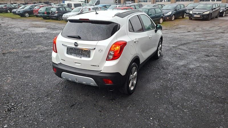 Gebraucht Opel Mokka 140 PS (102 kW) 2012 Weiß SUV