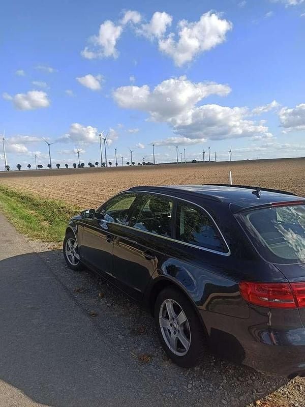 Gebraucht Audi A4 Ambiente 177 PS (130 kW) 2013 Kombi