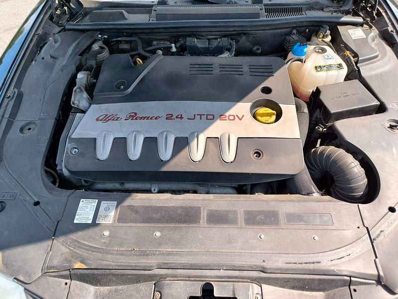 Gebraucht Alfa Romeo 166 Distinctive 175 PS (128 kW) 2005 Limousine